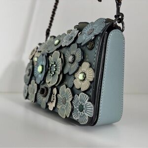 COACH LIMITED EDITION Crystal Tea Rose Dinky